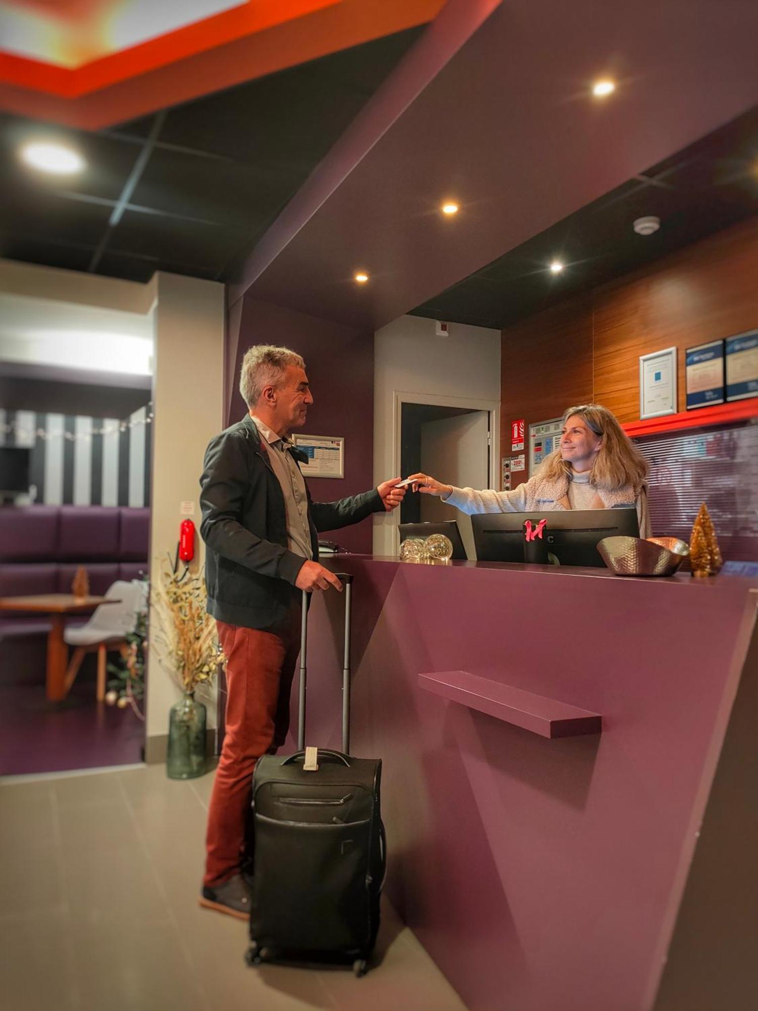 Best Western Hotel De Paris Laval  Exterior photo